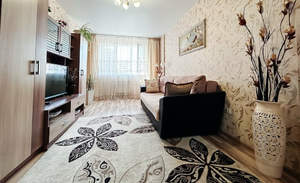 1-к квартира, вторичка, 42м2, 10/17 этаж