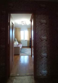 3-к квартира, вторичка, 58м2, 3/5 этаж