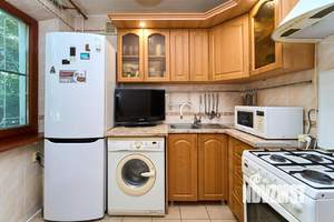 2-к квартира, вторичка, 43м2, 1/5 этаж