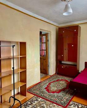 4-к квартира, вторичка, 85м2, 1/2 этаж