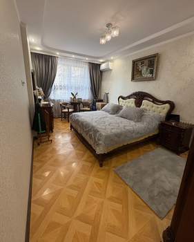 3-к квартира, вторичка, 90м2, 2/17 этаж