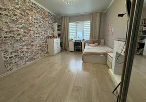 3-к квартира, вторичка, 76м2, 9/17 этаж