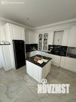 3-к квартира, вторичка, 106м2, 3/16 этаж