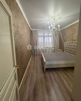 2-к квартира, вторичка, 63м2, 8/16 этаж