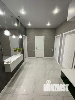 2-к квартира, вторичка, 84м2, 17/19 этаж