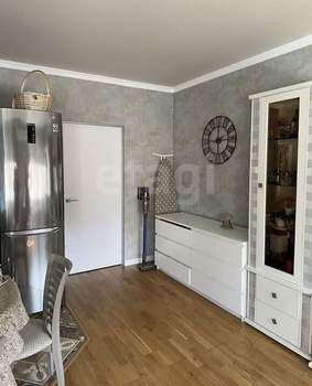 2-к квартира, вторичка, 55м2, 18/22 этаж