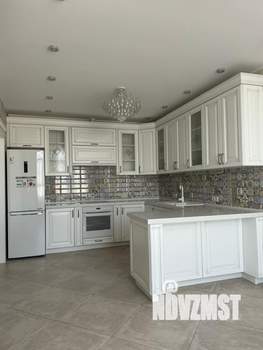 2-к квартира, вторичка, 80м2, 11/18 этаж