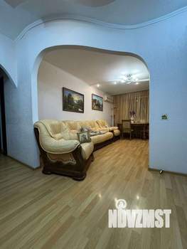 3-к квартира, вторичка, 81м2, 2/10 этаж