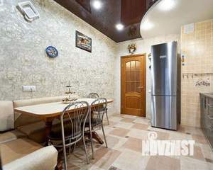 2-к квартира, вторичка, 67м2, 15/24 этаж