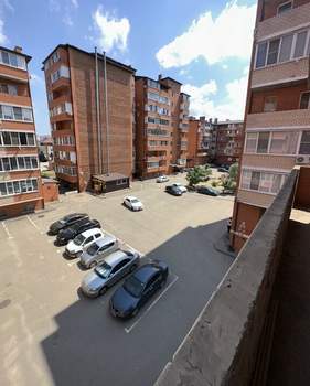 2-к квартира, вторичка, 52м2, 3/6 этаж