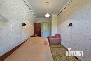 2-к квартира, вторичка, 42м2, 2/2 этаж