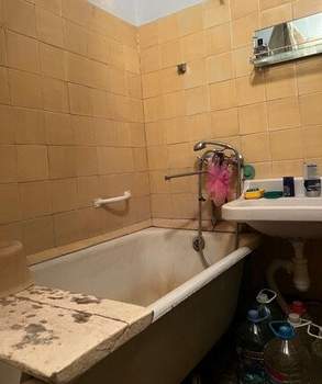 2-к квартира, вторичка, 44м2, 1/5 этаж