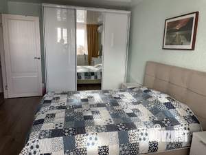 2-к квартира, вторичка, 56м2, 10/16 этаж