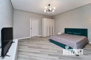 2-к квартира, вторичка, 79м2, 1/19 этаж