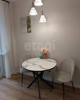 2-к квартира, вторичка, 55м2, 15/19 этаж