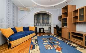 3-к квартира, вторичка, 113м2, 7/9 этаж
