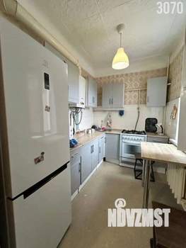 2-к квартира, вторичка, 49м2, 1/1 этаж