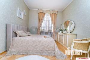 3-к квартира, вторичка, 100м2, 4/4 этаж