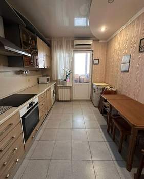 2-к квартира, вторичка, 58м2, 11/11 этаж