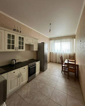 2-к квартира, вторичка, 60м2, 18/18 этаж