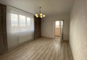 2-к квартира, вторичка, 64м2, 8/16 этаж