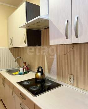 3-к квартира, вторичка, 62м2, 3/5 этаж