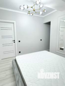 2-к квартира, вторичка, 63м2, 1/14 этаж