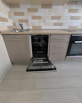 2-к квартира, вторичка, 69м2, 10/18 этаж
