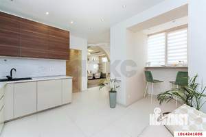 3-к квартира, вторичка, 136м2, 17/19 этаж