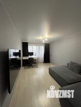 2-к квартира, вторичка, 60м2, 6/23 этаж