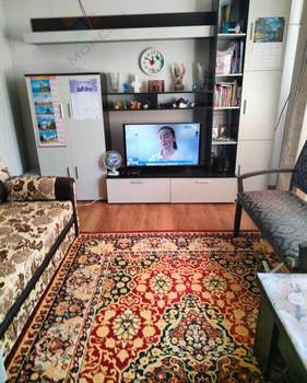 2-к квартира, вторичка, 56м2, 1/3 этаж