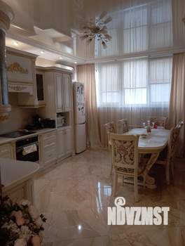 3-к квартира, вторичка, 100м2, 5/17 этаж