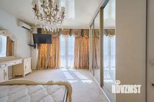 3-к квартира, вторичка, 105м2, 13/16 этаж
