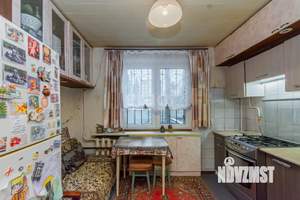 2-к квартира, вторичка, 54м2, 1/9 этаж