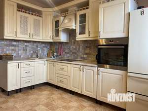 2-к квартира, вторичка, 70м2, 13/16 этаж