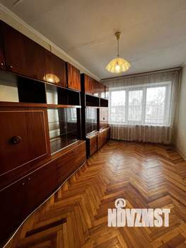 3-к квартира, вторичка, 60м2, 5/5 этаж
