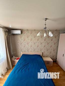 2-к квартира, вторичка, 65м2, 9/17 этаж