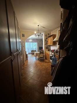 3-к квартира, вторичка, 72м2, 1/2 этаж