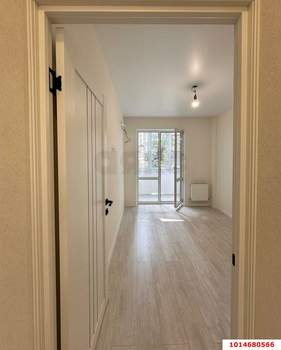 2-к квартира, вторичка, 60м2, 1/3 этаж