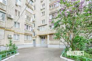 2-к квартира, вторичка, 54м2, 1/9 этаж
