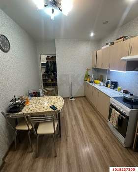 3-к квартира, вторичка, 82м2, 1/23 этаж