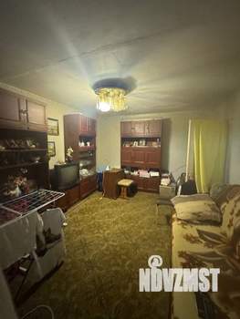 3-к квартира, вторичка, 58м2, 9/9 этаж