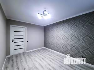 2-к квартира, вторичка, 64м2, 12/16 этаж