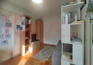 3-к квартира, вторичка, 60м2, 3/5 этаж
