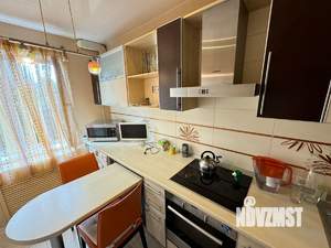 1-к квартира, вторичка, 35м2, 1/4 этаж