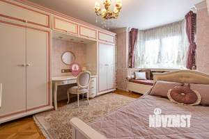 4-к квартира, вторичка, 174м2, 7/17 этаж