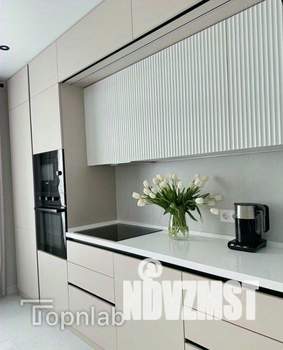 3-к квартира, вторичка, 82м2, 14/18 этаж