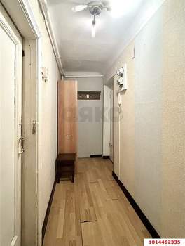 2-к квартира, вторичка, 44м2, 1/4 этаж