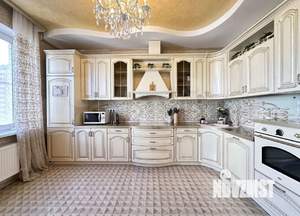 4-к квартира, вторичка, 123м2, 8/16 этаж