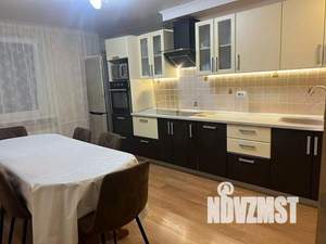 2-к квартира, вторичка, 75м2, 8/14 этаж